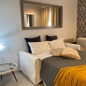 https://appartamento-via-del-corso.it-romehotels.com