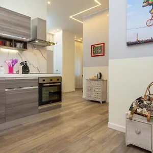 https://many-days-apartments.it-romehotels.com