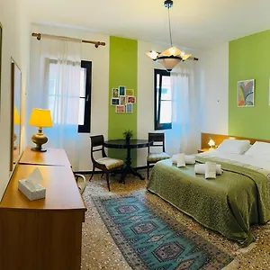 Grimaldi San Marco & Castello Apartamento