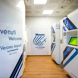 3* 胶囊旅馆 Resting Pods - Zzzleepandgo Vrn Verona Airport